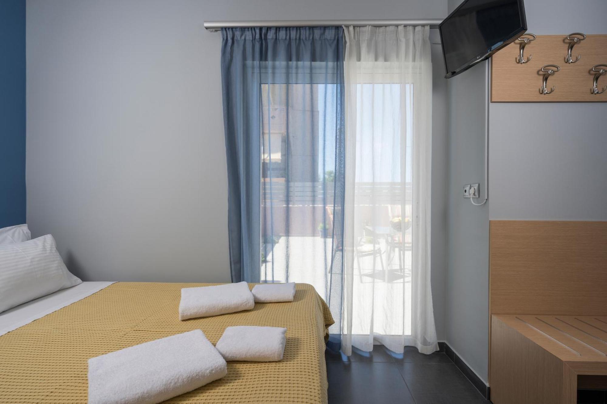 Astrantia (Adults Only) Apartment Chania  ภายนอก รูปภาพ